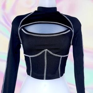 New‎ Small Black Mock Neck Cutout Long Sleeve Crop Top Contrast Stitching Y2k